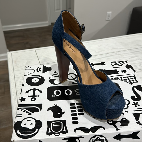Jean heels - Picture 2 of 4
